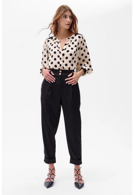 Конусовидни панталони Hilton