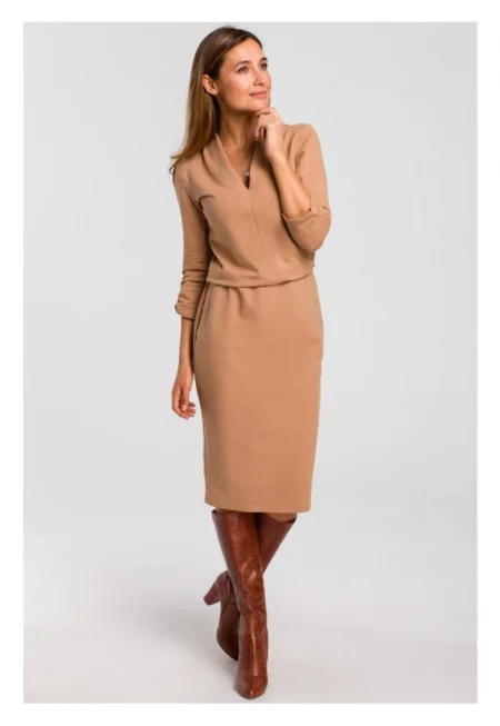 Плетена рокля с деколте - капучино -