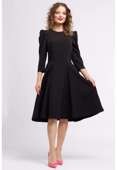 Плисирана миди рокля с джобове встрани