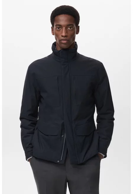 Яке с висока яка