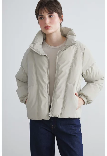 Зимно яке с висока яка