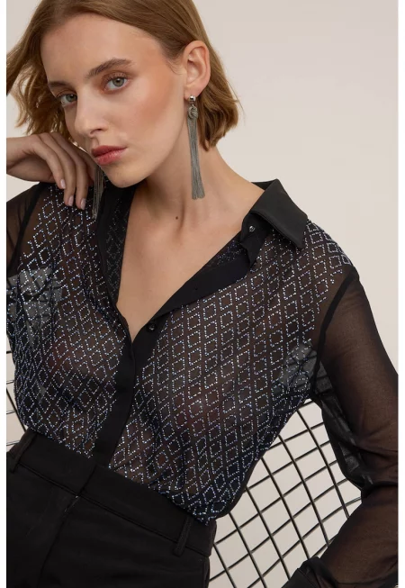 Ефирна риза с декоративни камъни