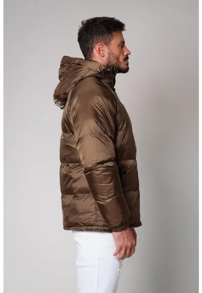 Капитонирано зимно яке с качулка