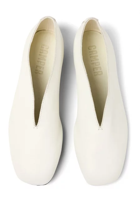 Кожени кежуъл обувки - Бял