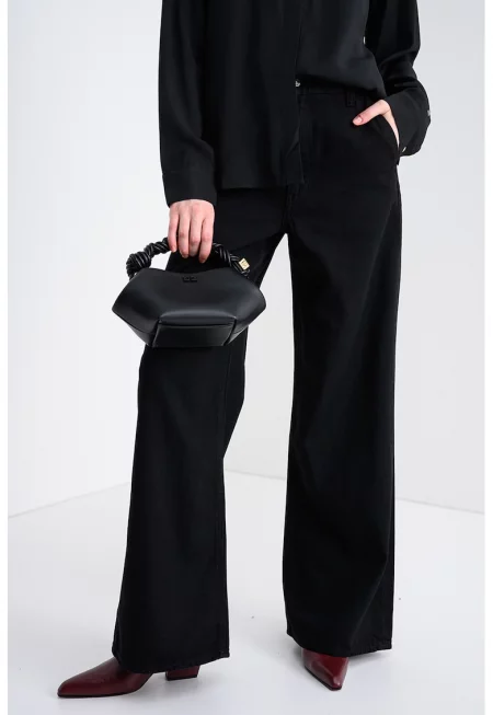 Широки дънки с висока талия