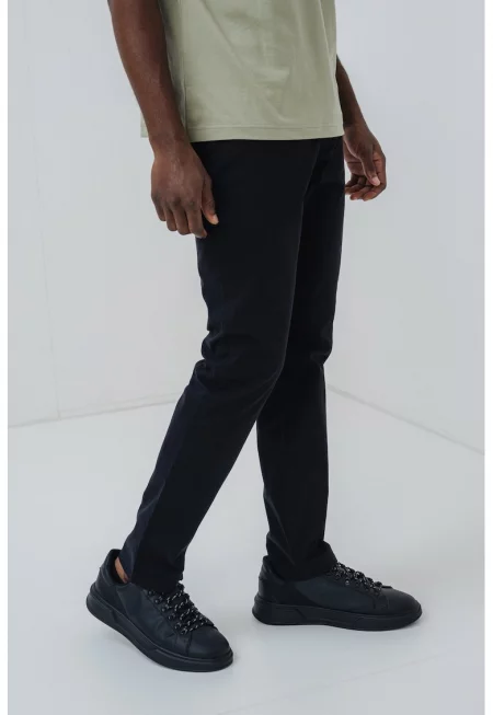 Слим панталон с джобове - Черен