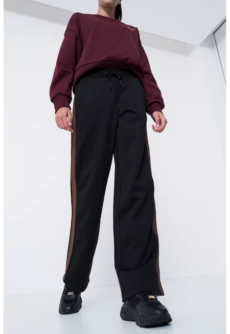 Спортен панталон с контрасти - Слонова кост/Черен