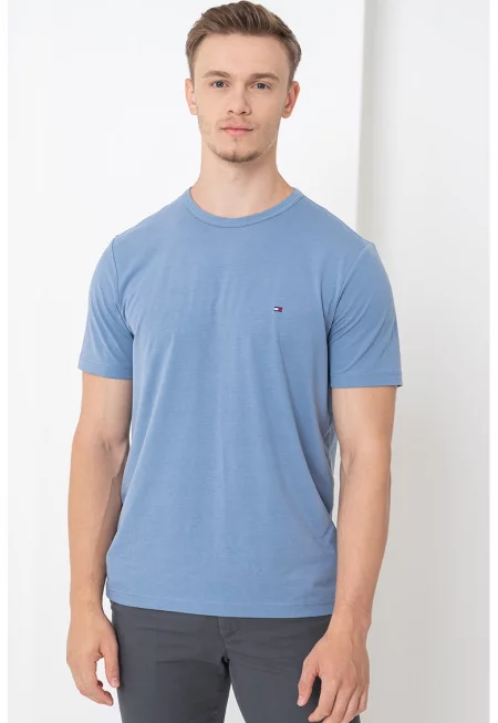 Тениска с памук с овално деколте