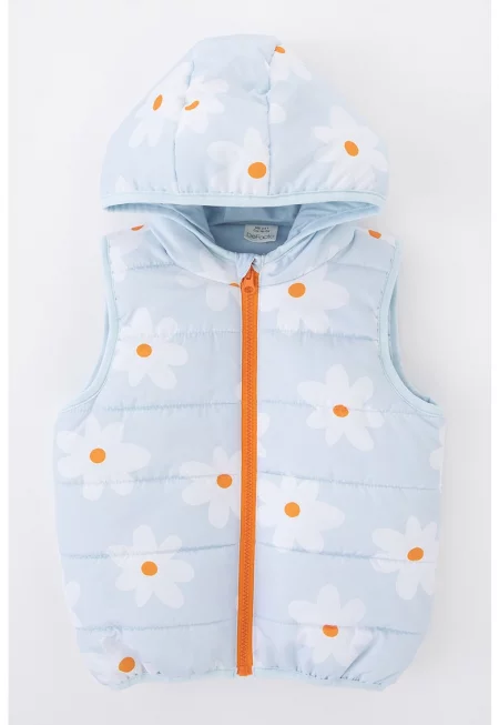 Ватиран елек с качулка и шарка