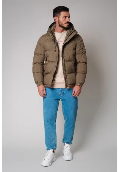 Зимно яке с капси на джобовете