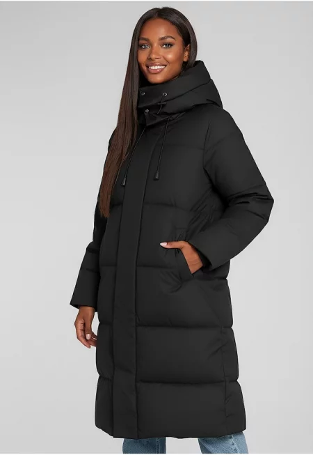 Дълго яке  черно - капитонирано - с качулка - джобове - синтетичен материал