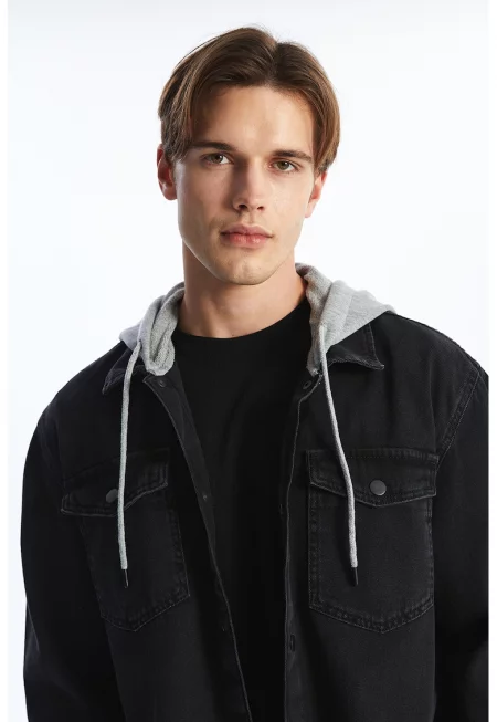 Дънково яке с качулка