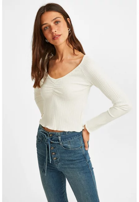 Къс фино плетен пуловер