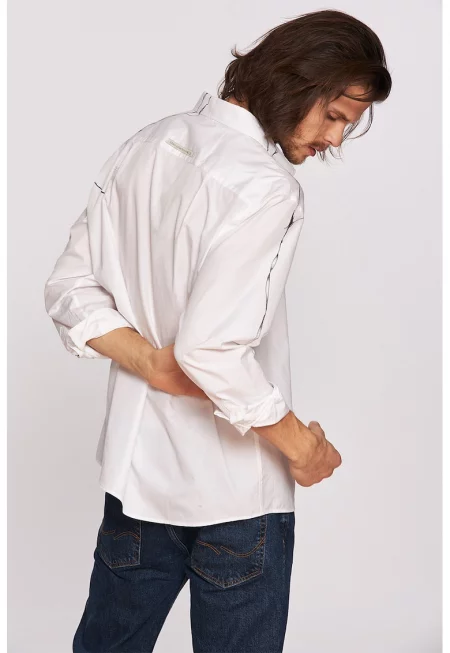 Памучна риза с джоб отпред