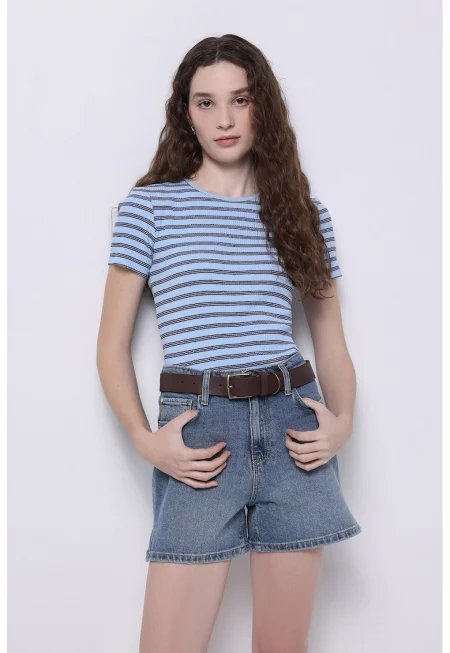 Раирана тениска с овално деколте