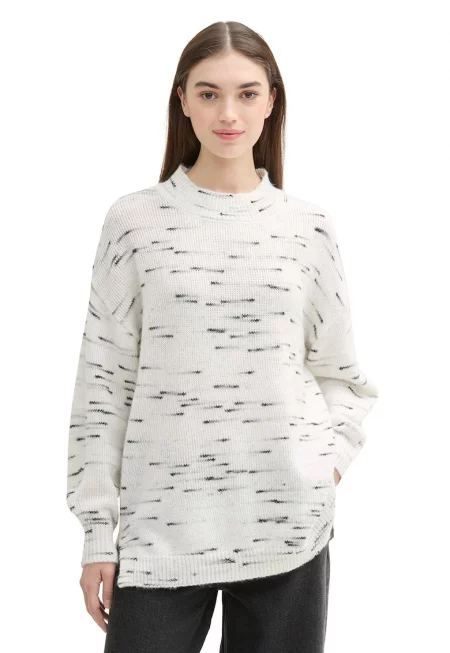 Свободен пуловер с паднали ръкави - Бял/Черен