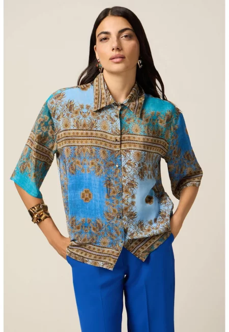 Свободна десенирана риза