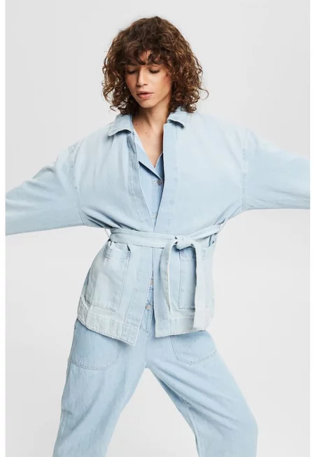 Яке от деним без закопчаване с колан