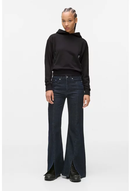 Дънки с цепки на глезена