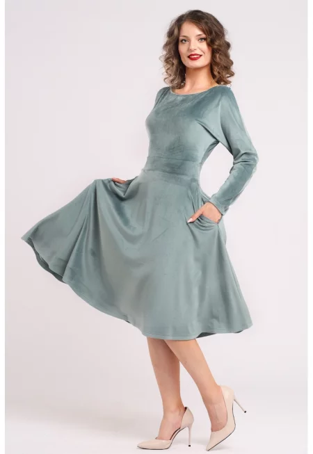 Кафифена рокля с джобове