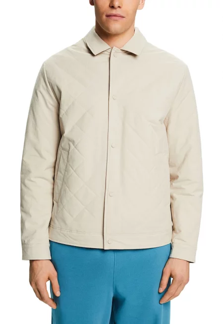 Капитонирано яке със скосени джобове