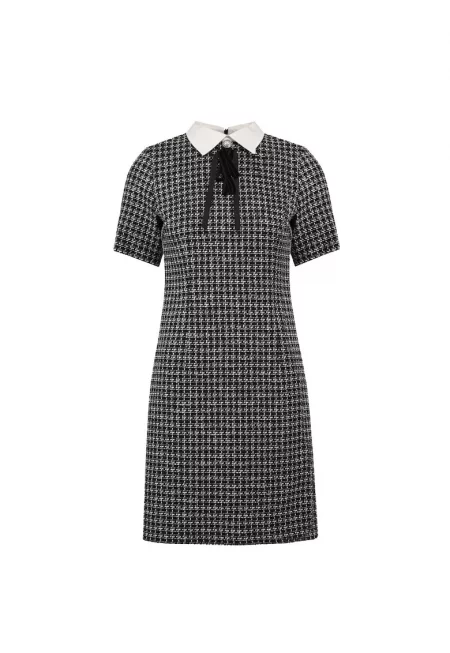 Класическа рокля