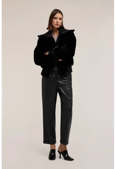 Прав скъсен панталон с връзки