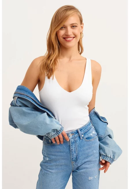 Шпиц топ по тялото