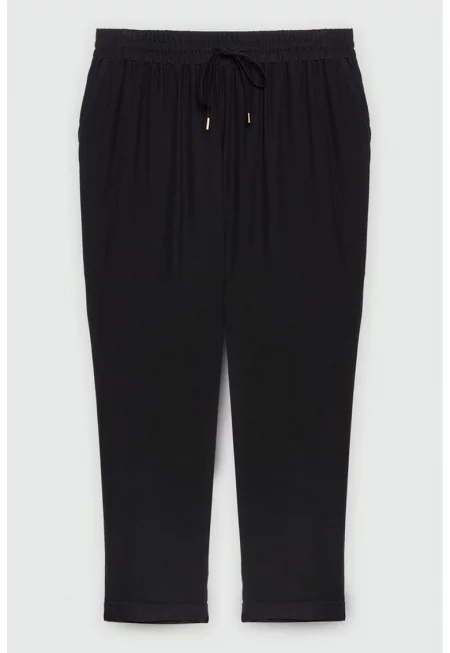 Скъсен панталон с регулираща се талия - Черен