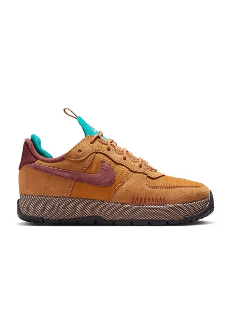 Спортни обувки Air Force 1 Wild с текстил и велур