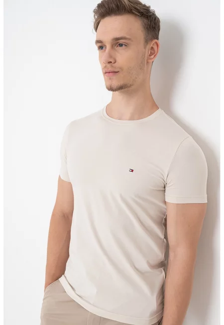 Тениска слим с овално деколте