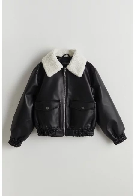 Яке от еко кожа с джобове встрани