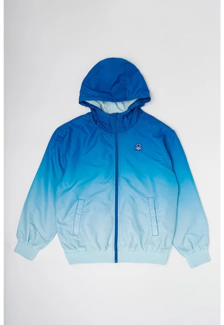 Яке с качулка и градиента