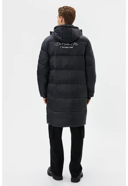 Дълго зимно яке с цепки встрани