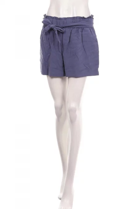 Дрехи Къси панталони BCBG MAX AZRIA