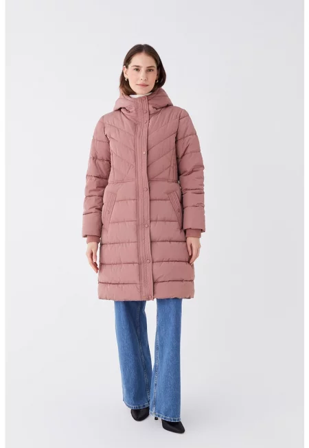 Капитонирано зимно яке с качулка