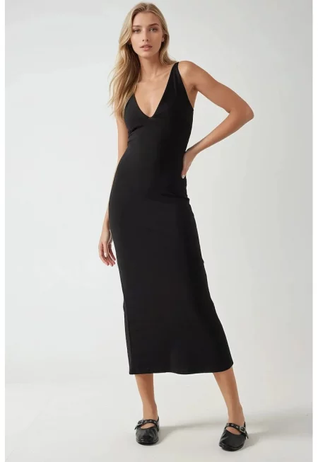 Миди рокля -  вталена - V-образно деколте - черна - вискоза-полиамид-еластан