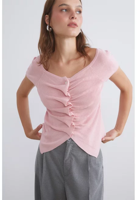 Набрана блуза с къси ръкави и копчета