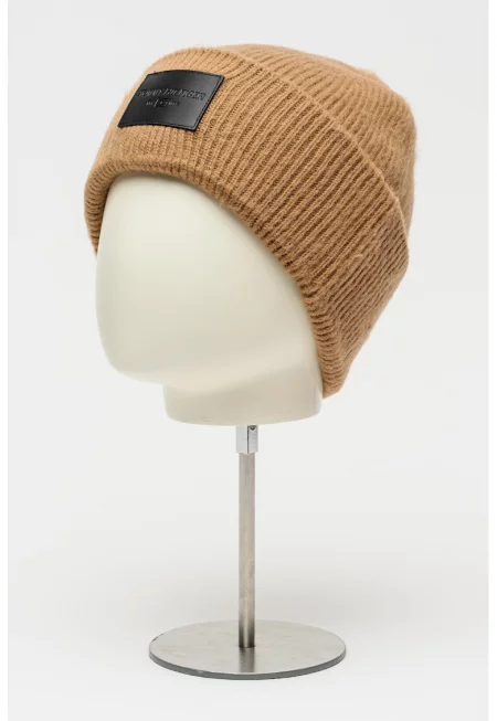 Шапка с вълна с лого - Бежов