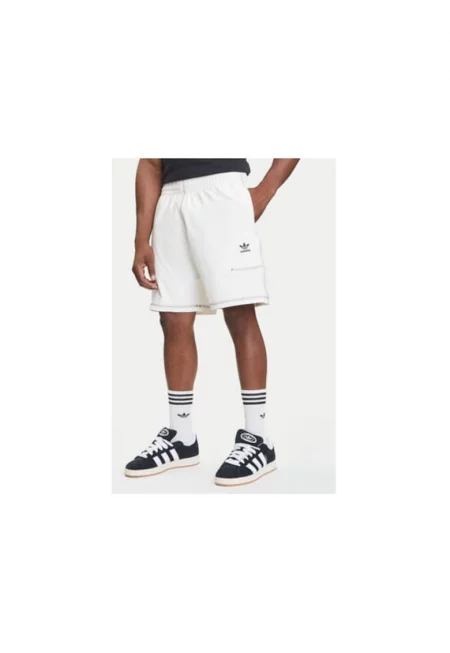 Шорти за тренировка от полиестер с графичен десен и лого -