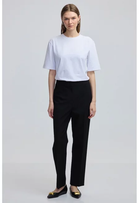 Стандартен панталон със средновисока талия - Черен