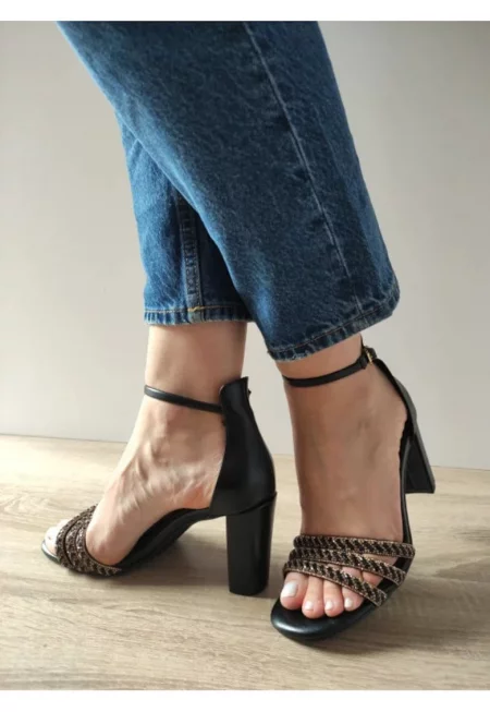 Дамски обувки