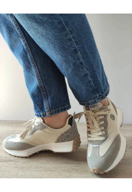 Дамски спортни обувки  27555 Бежови - Бежови