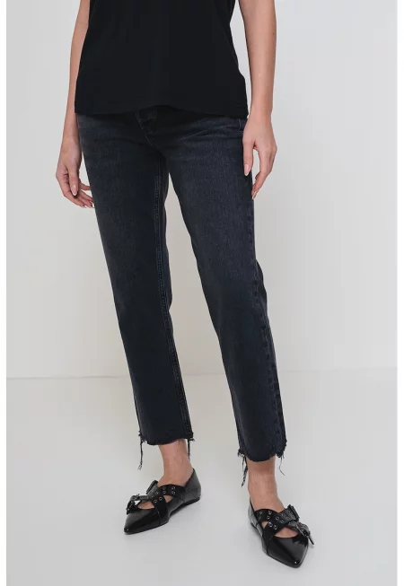 Дънки Mom с незавършени краища - Избеляло черно