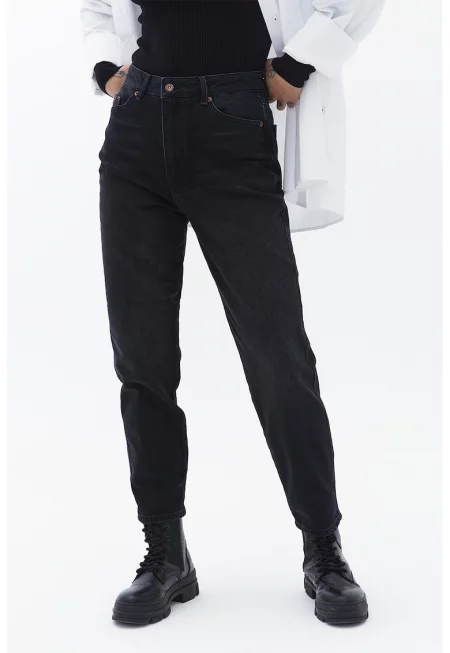 Едноцветни дънки тип Mom - Черен