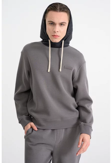 Худи с еластични маншети и подгъв