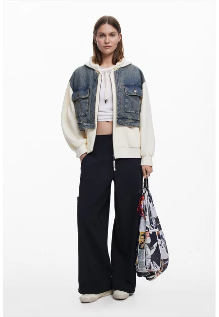 Худи с цип и лого