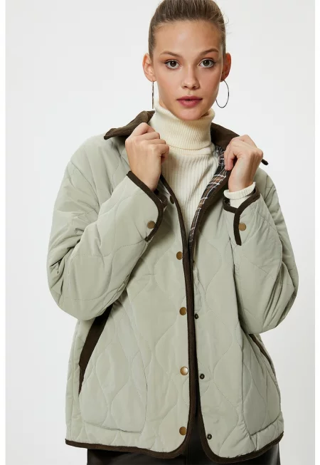 Капитонирано яке с контрасти