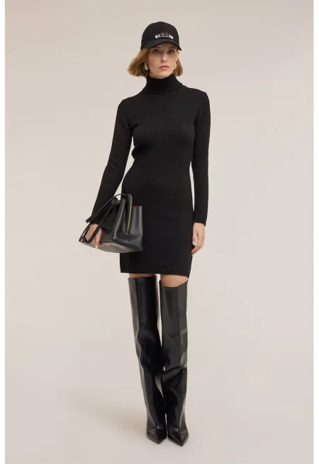 Къса рокля-поло с вълна