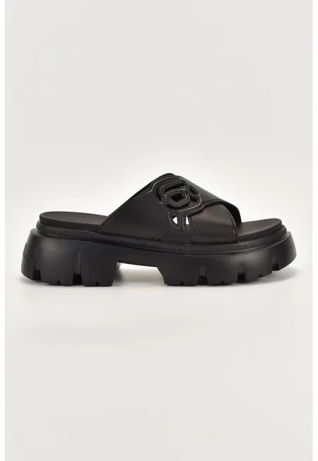 Кожени чехли с масивна подметка - Черен